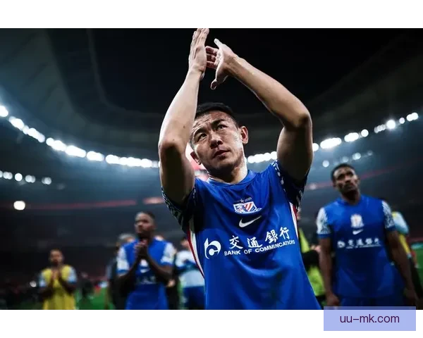 洛夫图斯奇克欧联杯主场梅开二度引爆全场蓝军中场统治力回归之夜